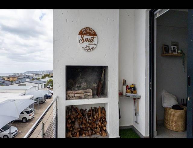 2 BEDROOM APARTMENT FOR SALE IN ISLAND VIEW